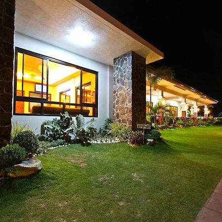 La Suena Brisa Beach Resort And Events Place Batangas City Kültér fotó